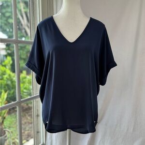 Navy Blue Short Sleeve V-Neck Top